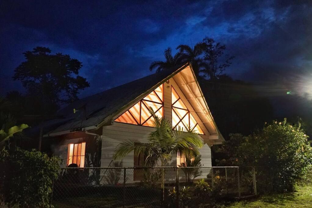Casa Moes Villa Cahuita Dış mekan fotoğraf